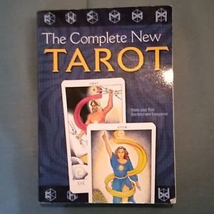 The Complete New Tarot Book